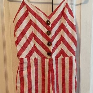 Kensie • Red and White Jumpsuit • Size Small
